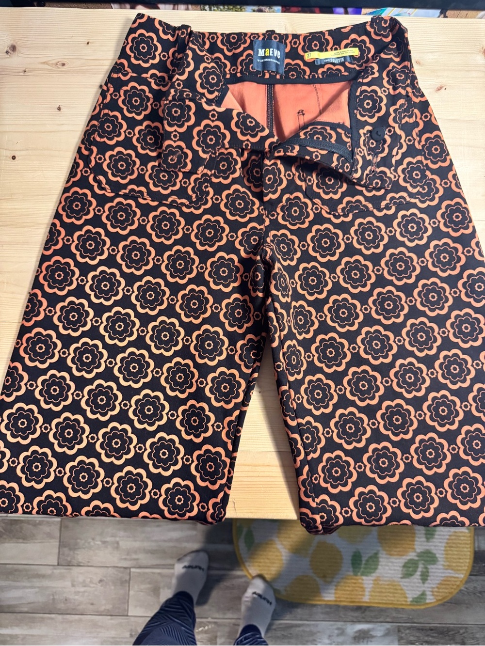 Maeve Black and Orange Retro Floral Wide-Leg Pants - Picture 4 of 10